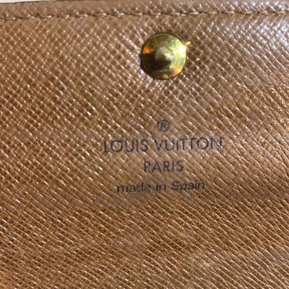 Louis Vuitton Portefeuille Sarah Brown Monogram Long Wallet - Picture 14 of 16